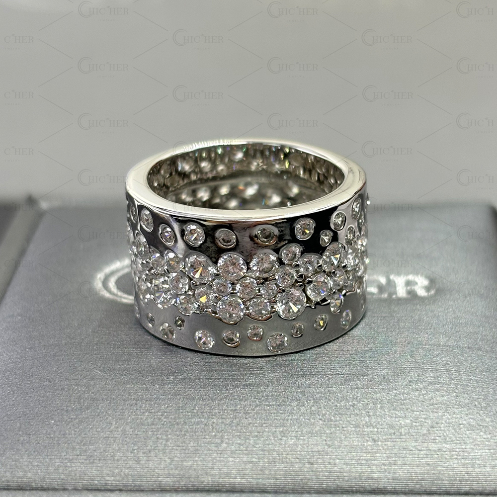 1.84ct Round Cut Scattered Diamond Wedding Band