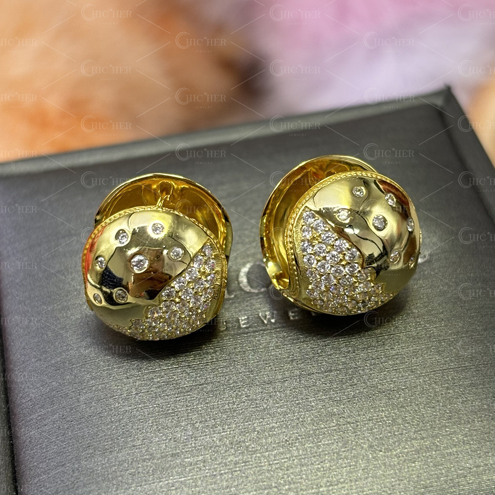 Round Cut Scattered Diamond Stud Earrings