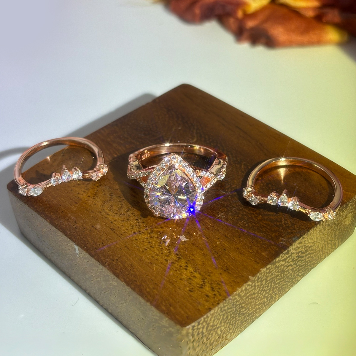 2.85ct Pear Cut Pink Sapphire Stackable Ring Set / 3pcs