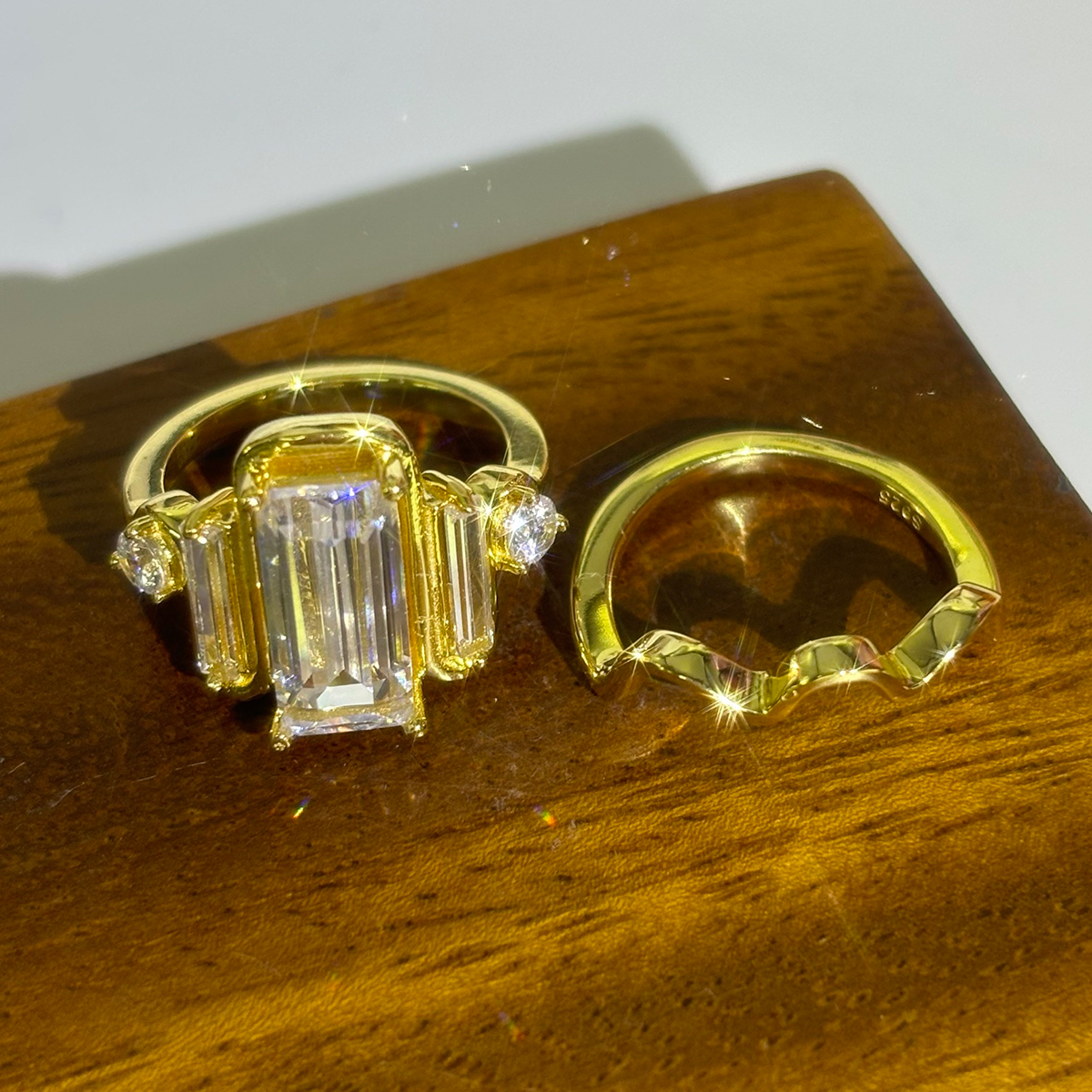 Ribbon Design 1.83ct Baguette Cut White Sapphire Wedding Set