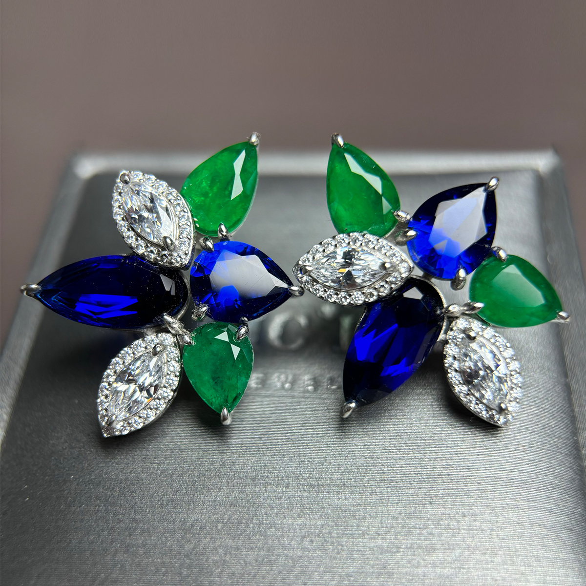 Triple Tone Cluster Design Earrings