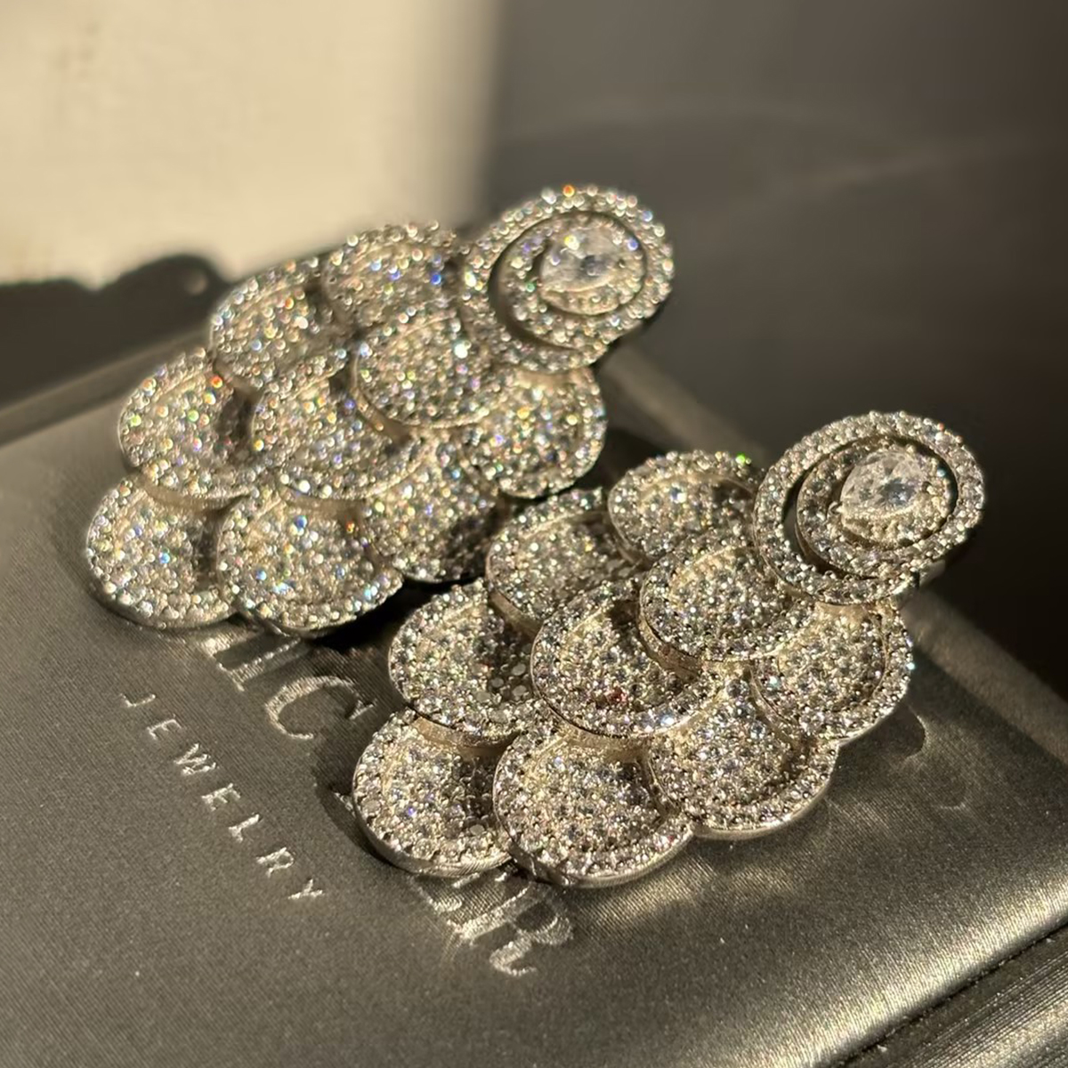 Pavé Disc Cluster Drop Earrings (Dual-Tone Options: Rose Gold & White Gold)