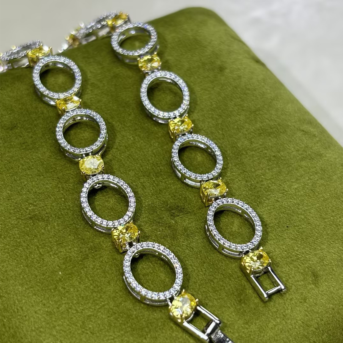 Modern Open-Circle White & Yellow Sapphire Choker Necklace