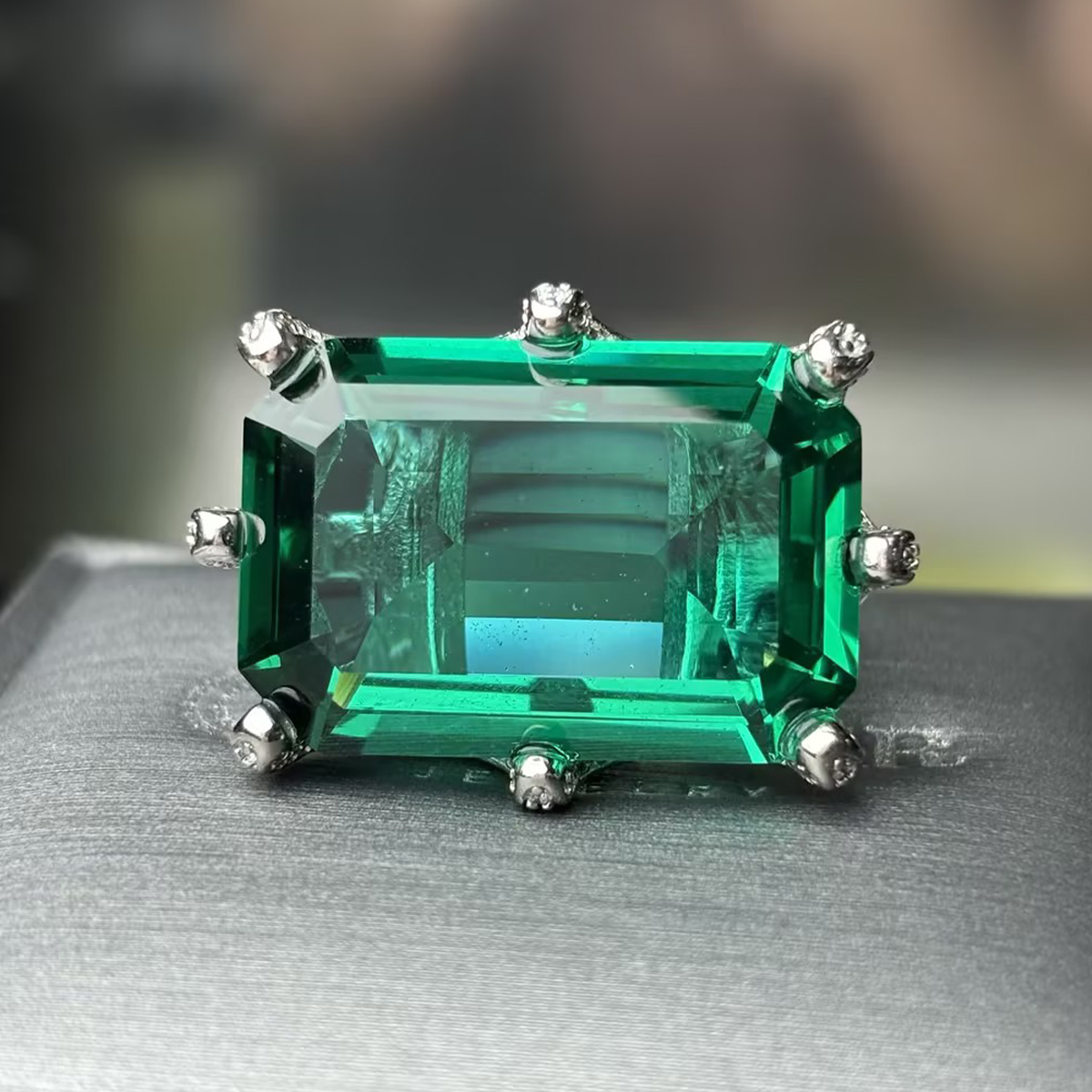 8ct Emerald Cut Vivid Green Emerald Statement Ring