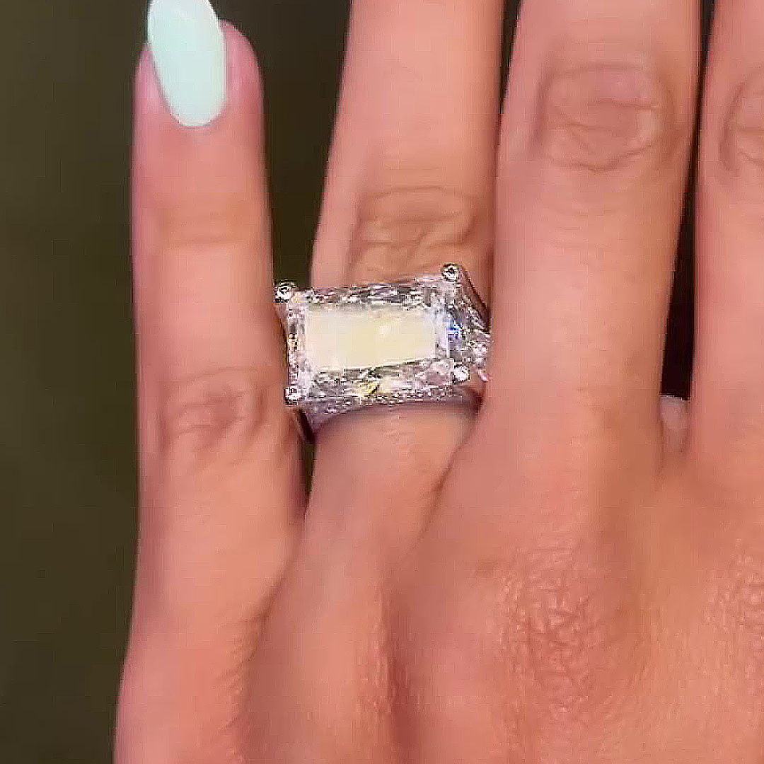 4ct East-west Design Radiant Cut White Sapphire Ring