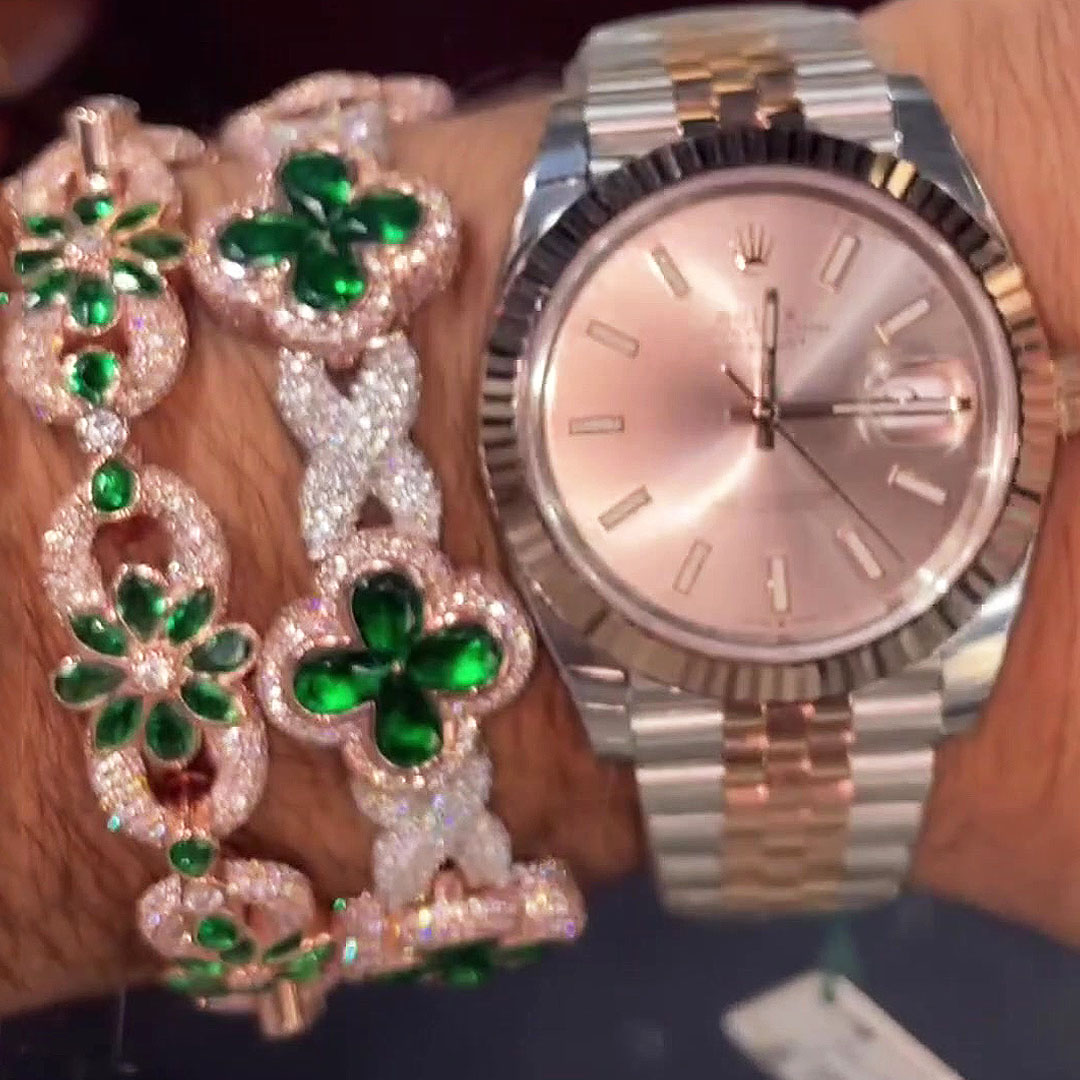 Multi-cut Emerald&White Sapphire Flower Infinity Bracelet