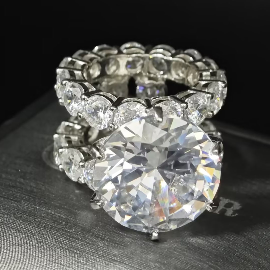 8ct Round Cut White Sapphire Split Shank Engagement Ring