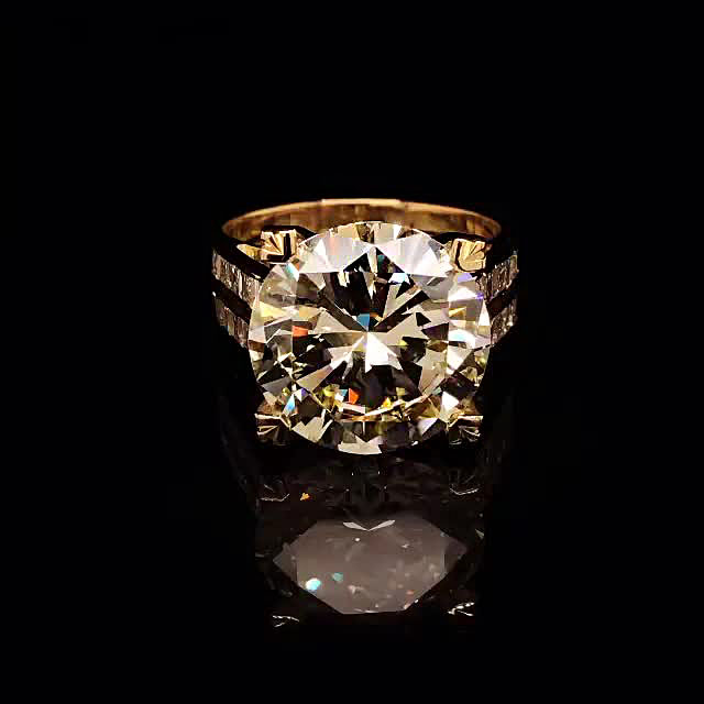 6ct Round Cut Yellow Sapphire Engagement Ring