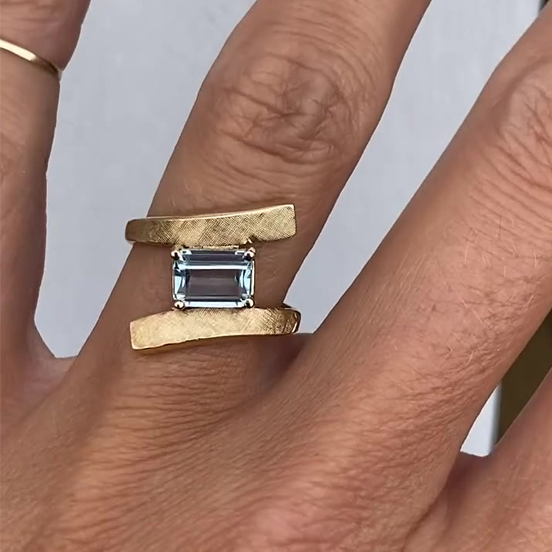 Minimalist Textured 2ct Emerald Cut Sky Blue Aquamarine Split Band