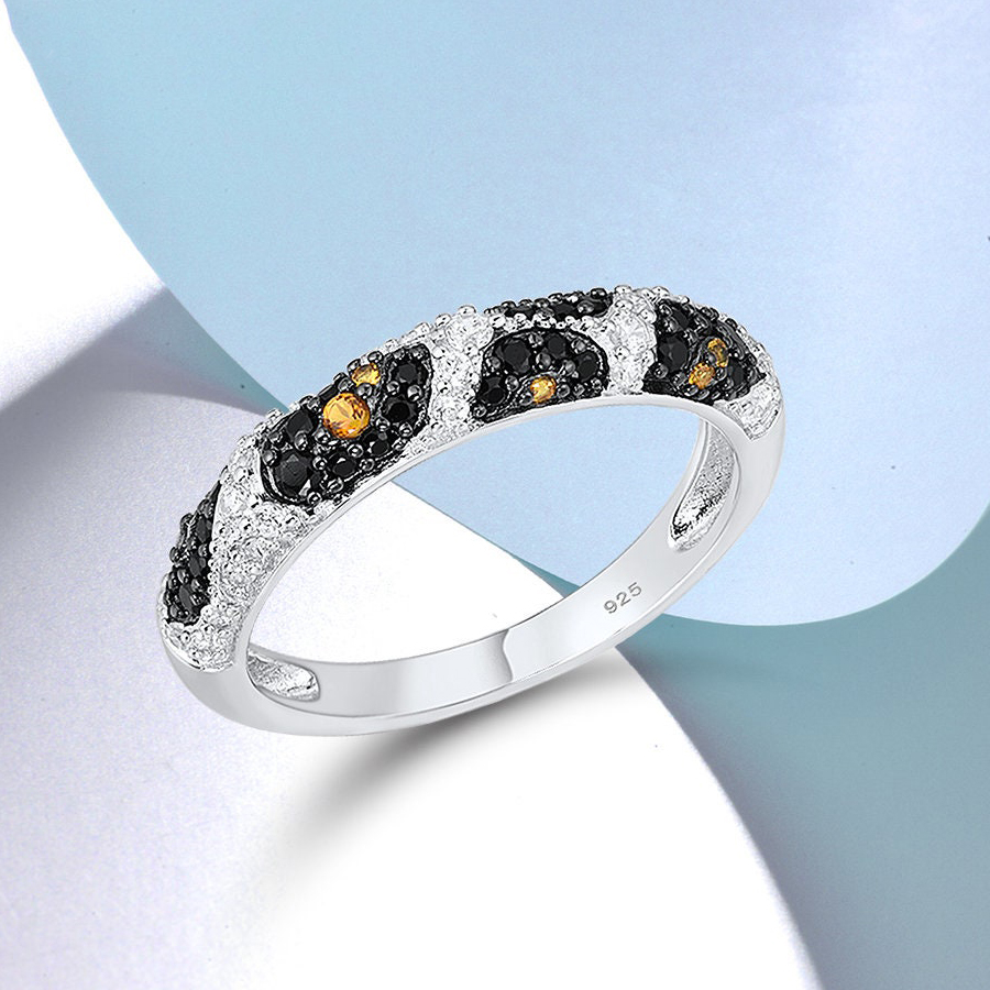 2.47ct Round Cut Snake Skin Fashion Sapphire Ring