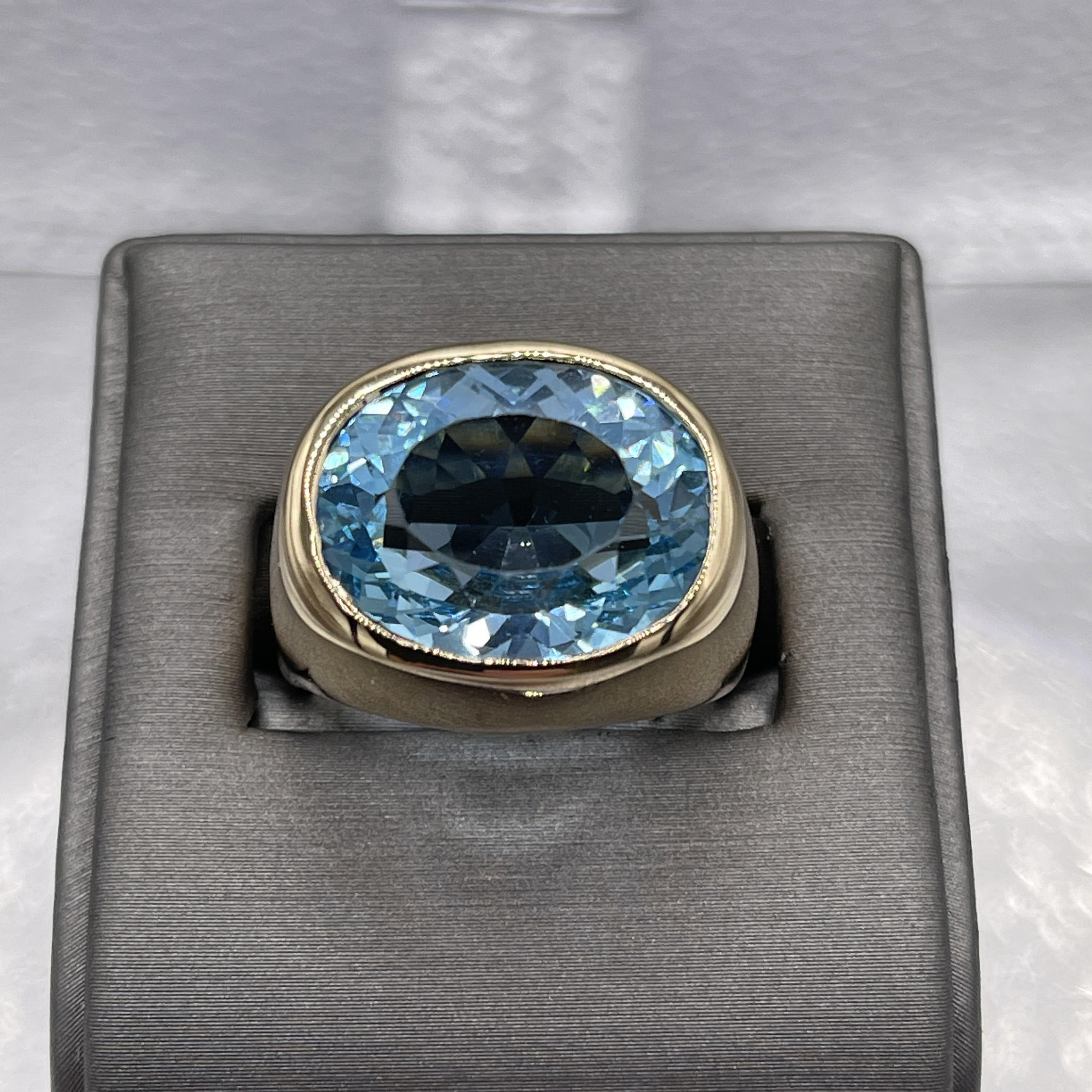 4ct Bezel Setting Oval Cut Aquamarine Sapphire Engagement Ring