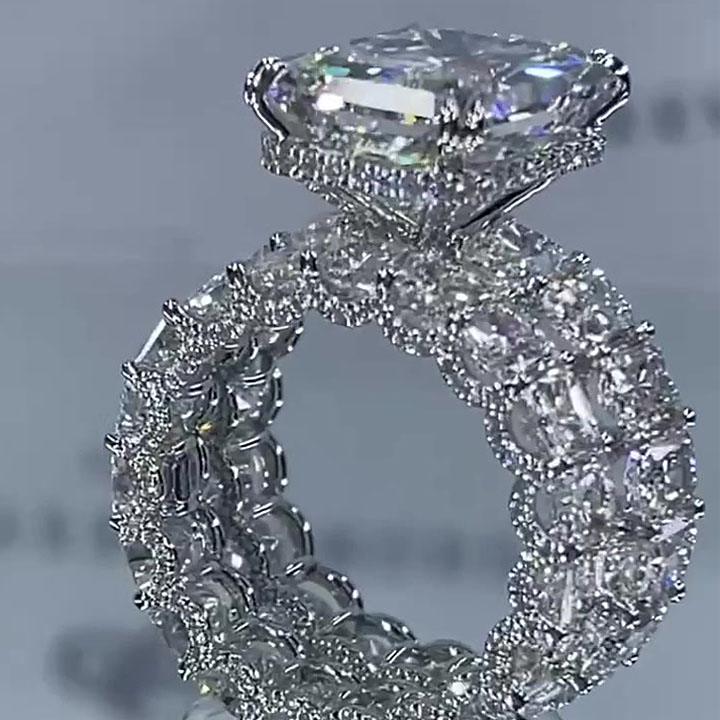 8ct Under Halo Radiant Cut Diamond Wedding Set