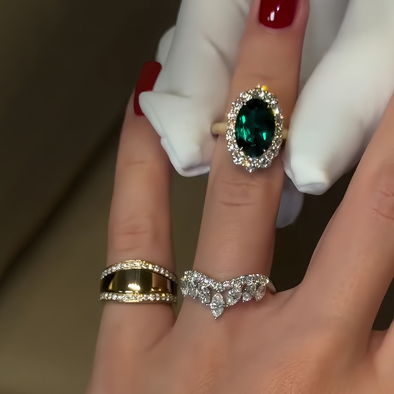 Halo 4ct Oval Cut Emerald Sapphire Wedding Set/3pcs