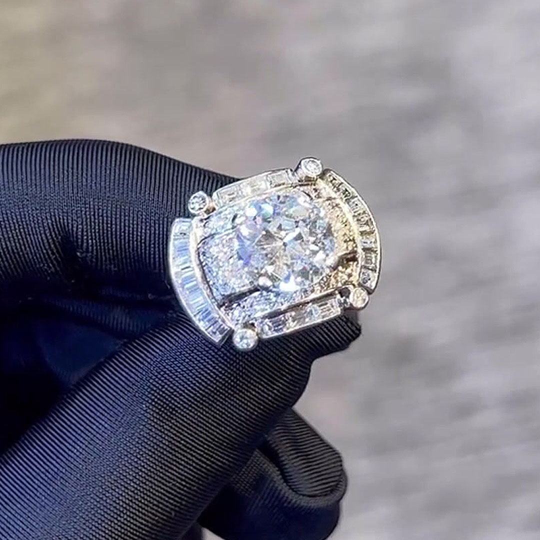 4ct Vintage Round Cut White Sapphire Diamond Ring