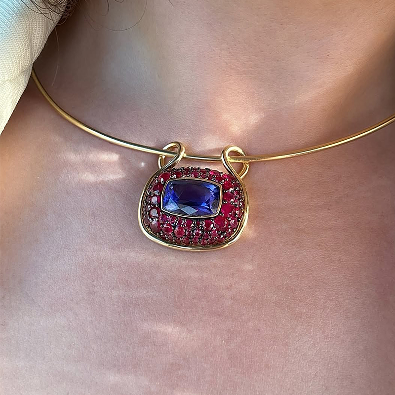 Longevity Lock Design Blue&Ruby Sapphire Two Tone Choker Necklace