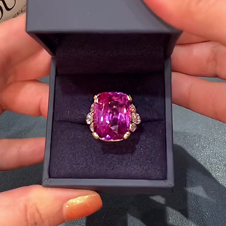 6ct Cushion Cut Pink Sapphire Engagement Ring