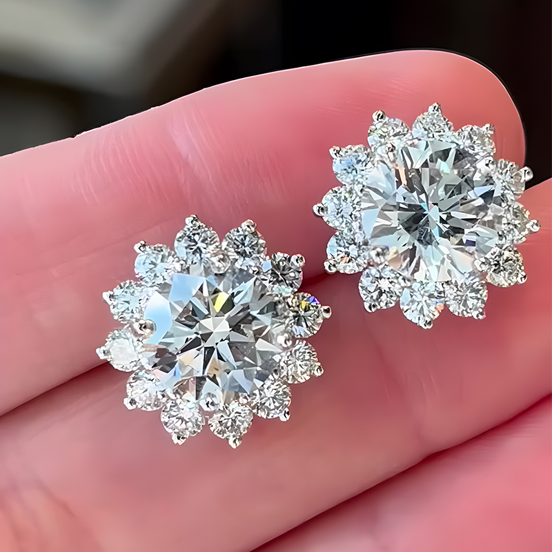 Classic Round Cut White Moissanite Stud Earrings
