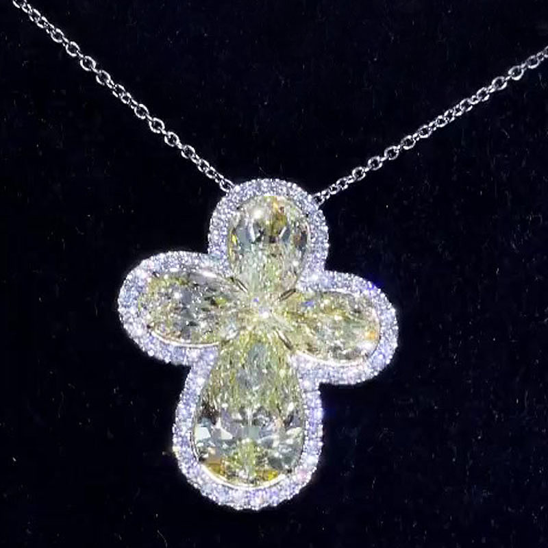 Classic Two-tone Clover Flower Yellow Sapphire Pendant Necklace