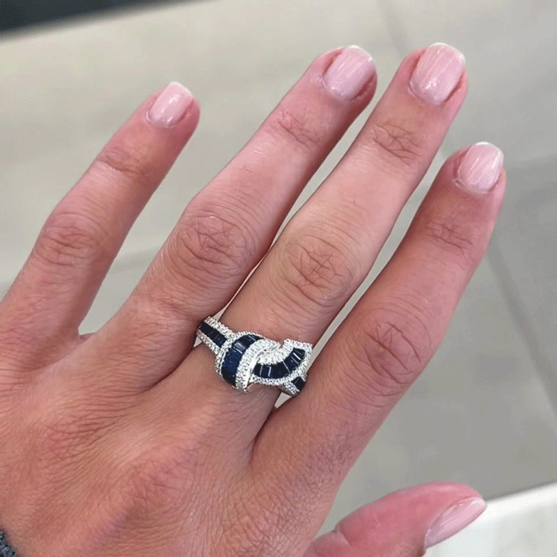 Fashion 7.25ctw Baguette Cut Blue & Round Cut White Sapphire Tight Knot Wedding Band