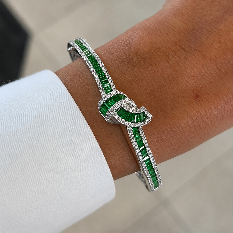Fashion Baguette Cut Green Sapphire Tight Knot Bracelet
