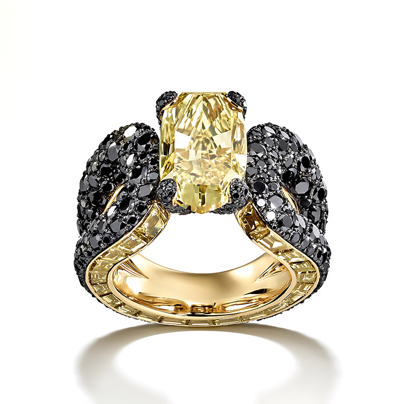 Cushion Cut Yellow Sapphire & Black Sapphire Men’s Ring