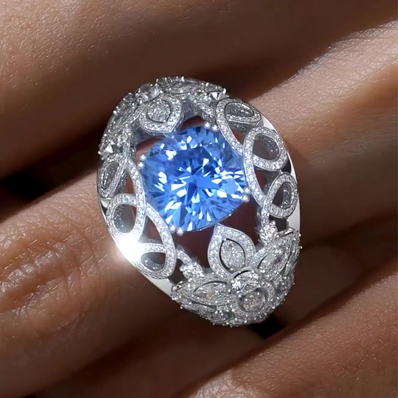 Hollow 3ct Cushion Cut Aquamarine Sapphire Piaget Ring