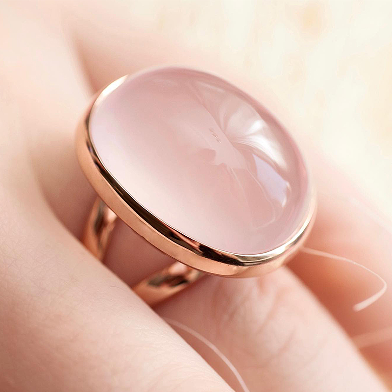Soft Minimalist 8ct Cabochon Pink Quartz Rose Gold Ring