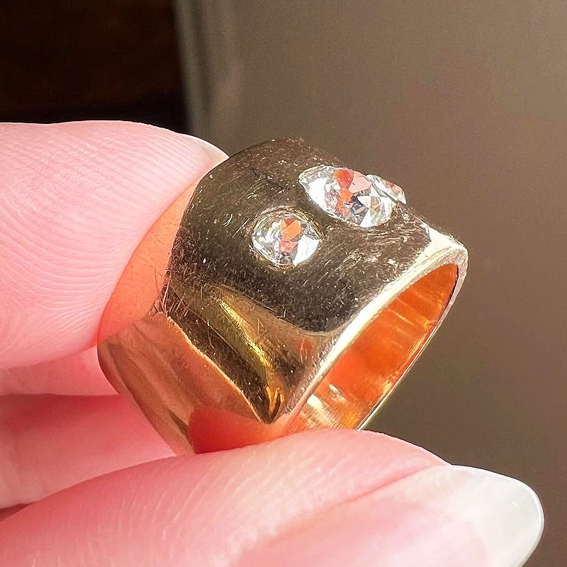 2ct Round Cut White Sapphire Eternity Ring For Men