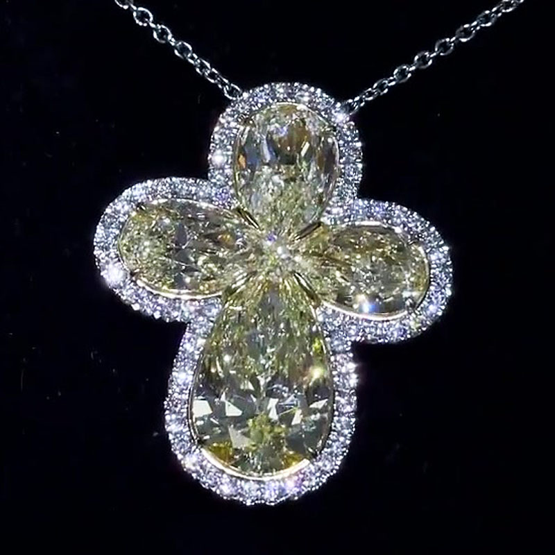 Classic Two-tone Clover Flower Yellow Sapphire Pendant Necklace