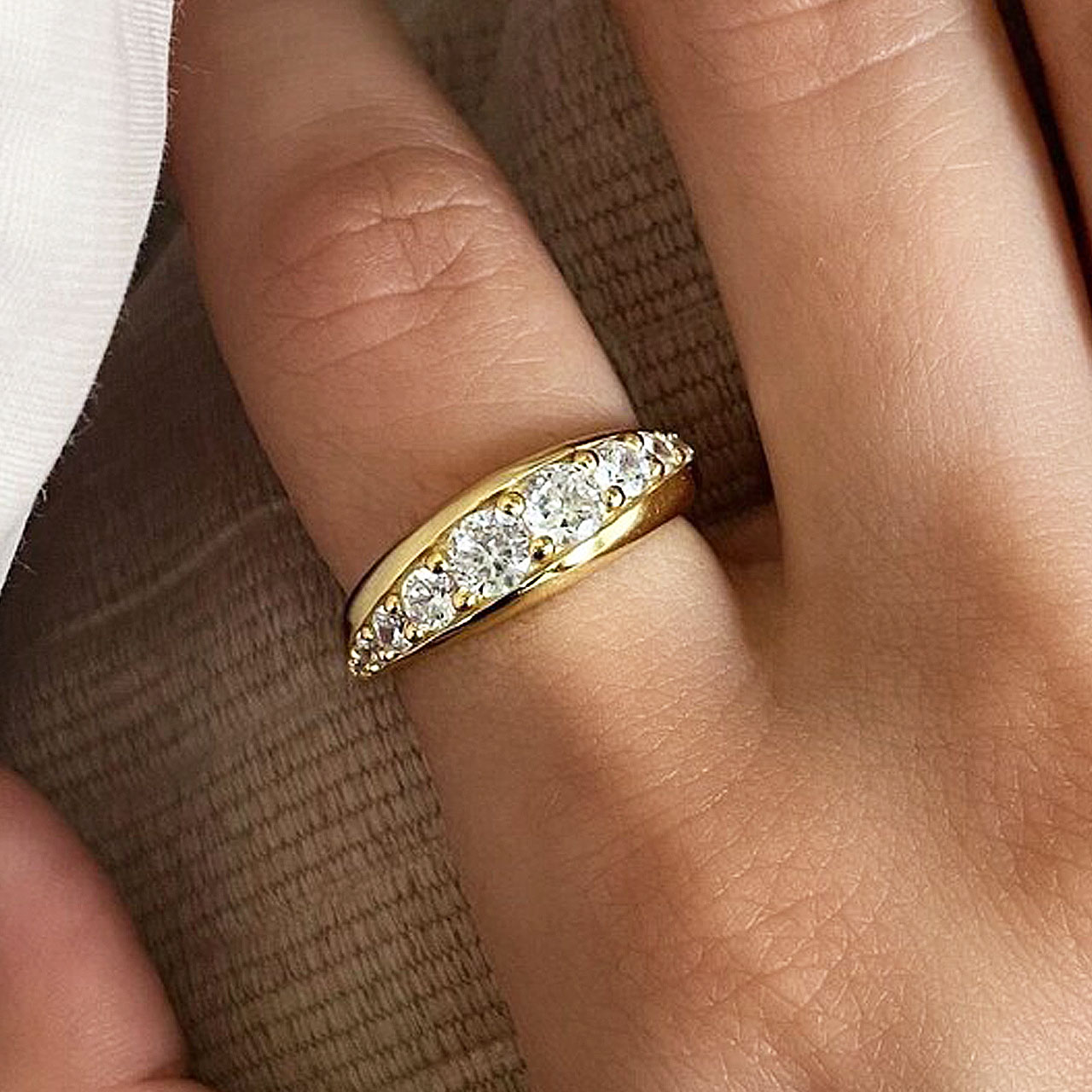 2ct Round Cut White Sapphire Wedding Eternity Ring