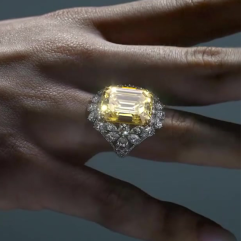 Halo 6ct Emerald Cut Yellow Sapphire Cocktail Ring