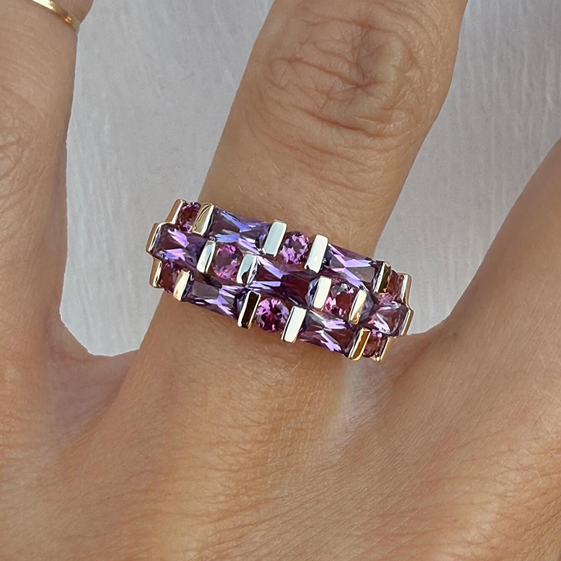 Vibrant Ombre 4.5 ctw Rectangle & Round Cut Purple Amethyst & Pink Sapphire Band