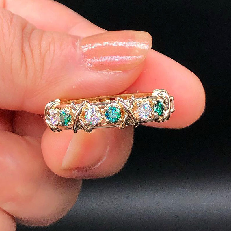 Luxury 16-Stone Emerald Sapphire Eternity Ring For Ladies