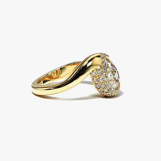 4ct Bezel Setting Pear Cut White Sapphire Engagement Ring