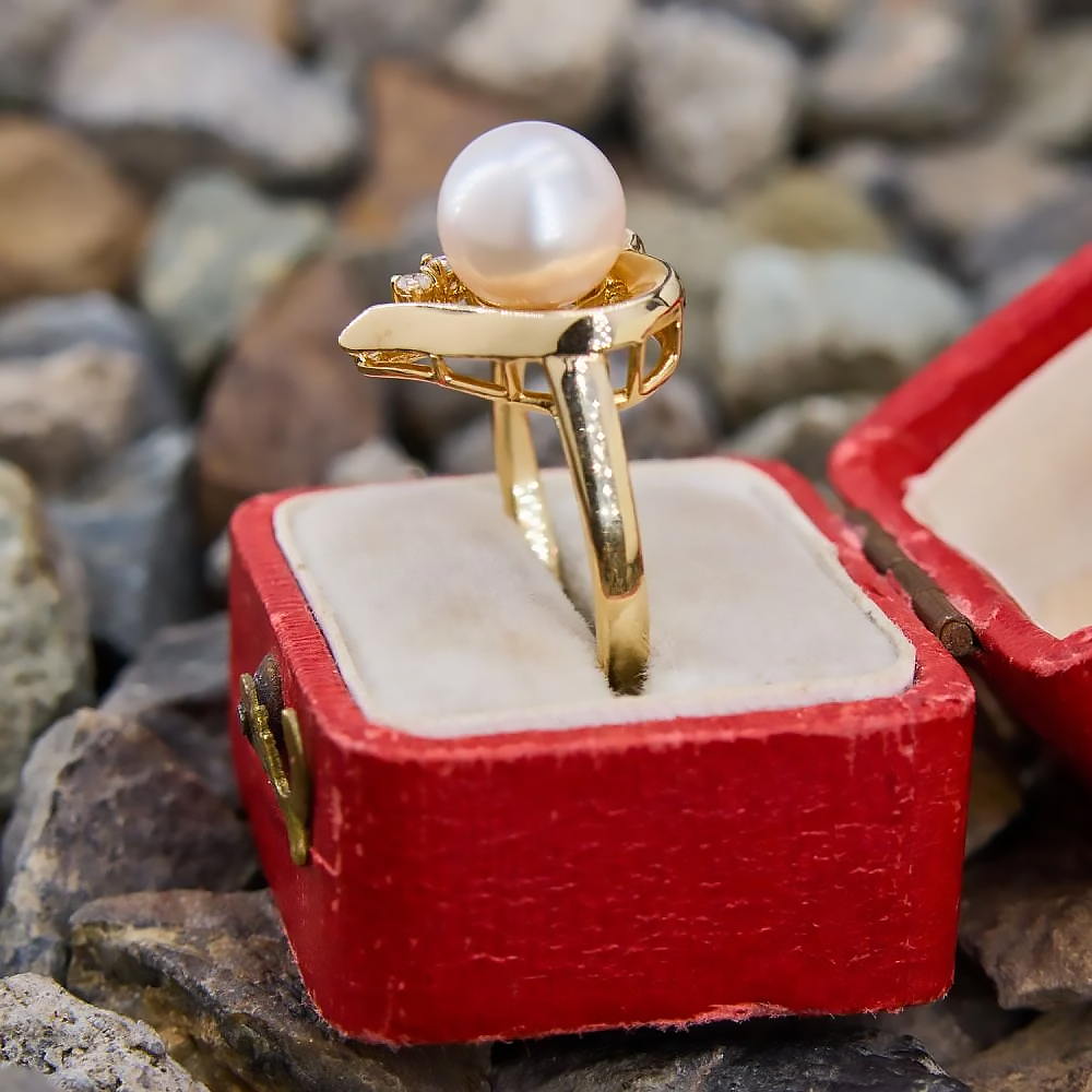 8mm Heart Motif Pearl&Diamond Ring