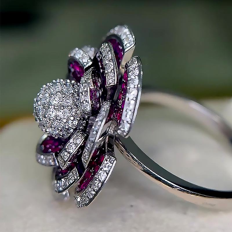 6.35ct Floral Design White&Amethyst Sapphire Cocktail Ring