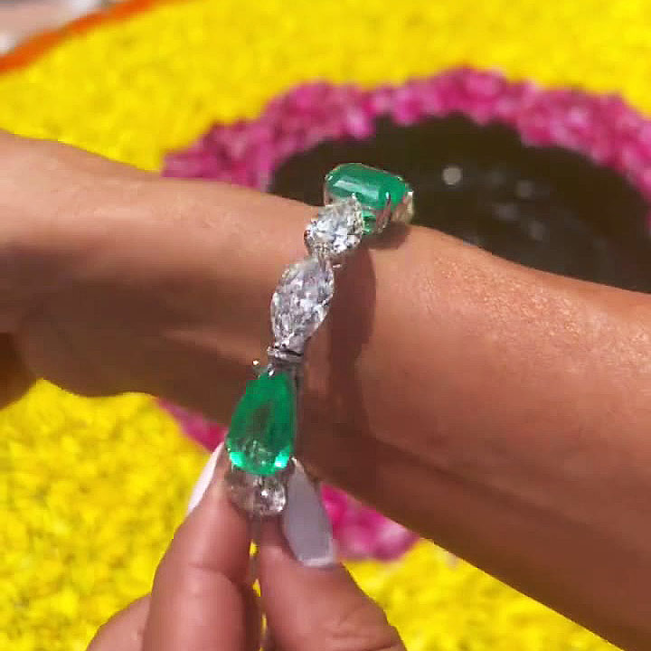 Pear Cut Emerald Sapphire bracelet