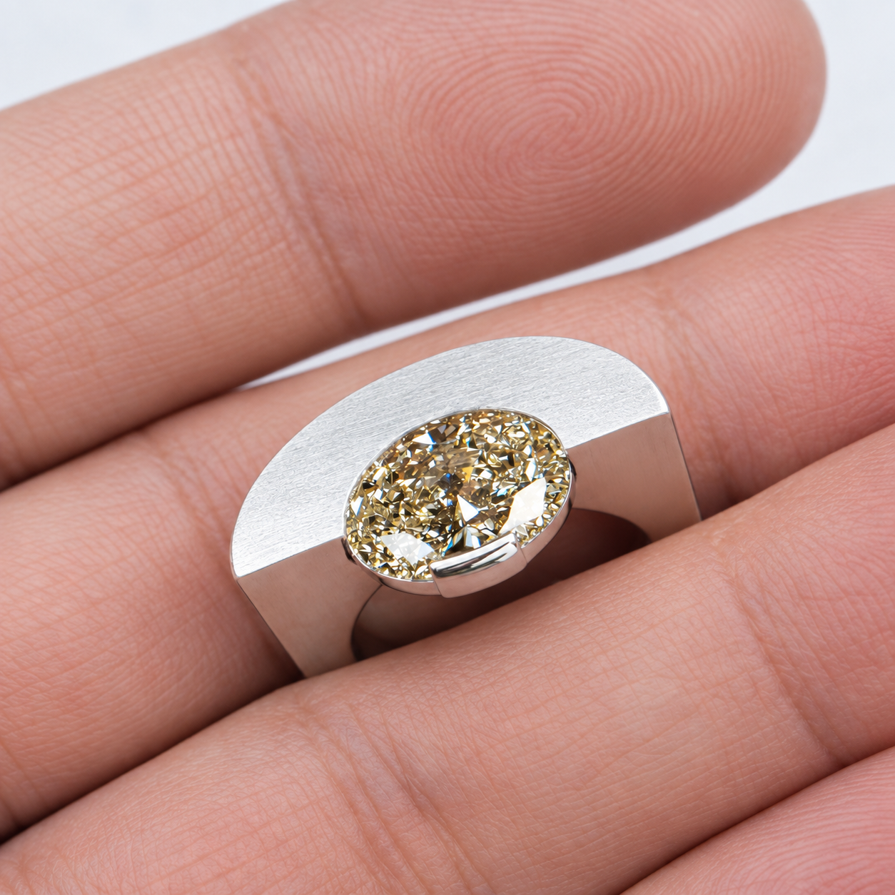 2.14ct Oval Cut Yellow / Green Sapphire Solitaire Men's Ring