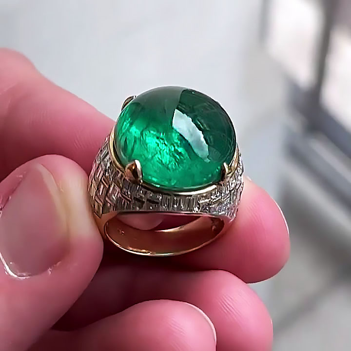 9.55ct Round Cut Emerald Sapphire Cocktail Ring