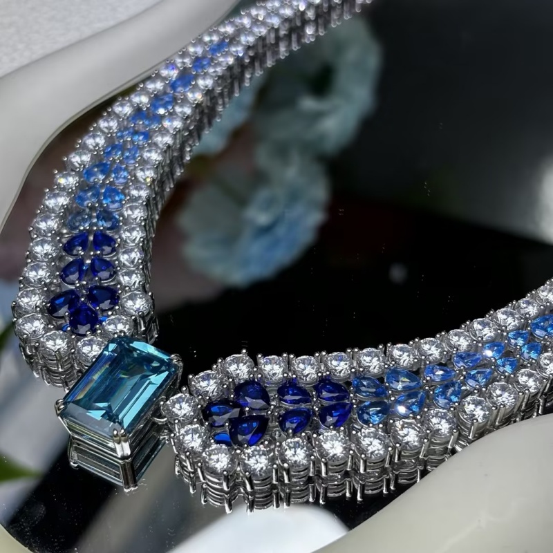 Luxury Aquamarine Choker Necklace For Women