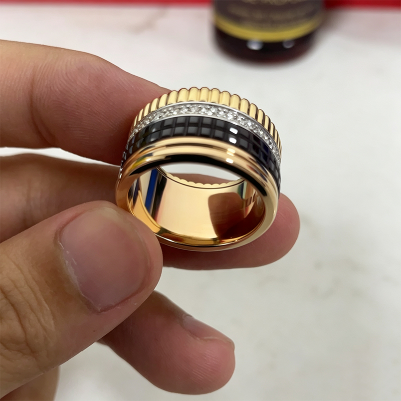 5.85ctw Round Cut White& Princess Cut Black Sapphire Men’s Wedding Band