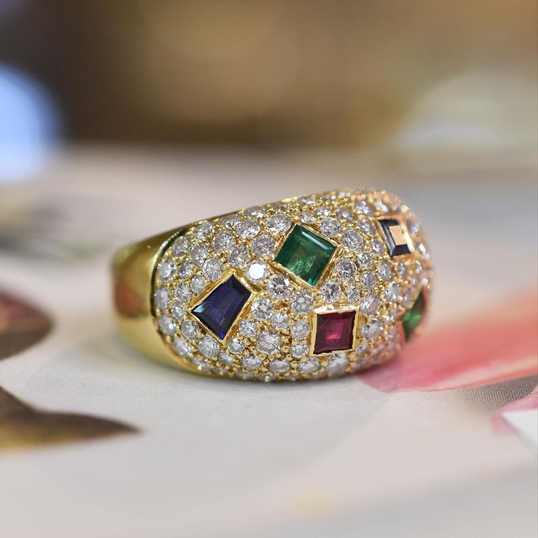 3.85ct Micro Pave Setting Wedding Ring In 18K Gold