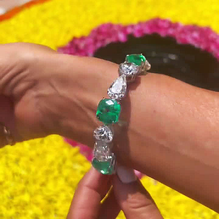 Pear Cut Emerald Sapphire bracelet