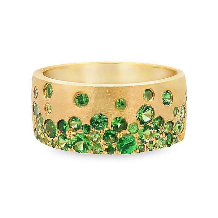 1.34ct Scattered Emerald Sapphire Cigar Band