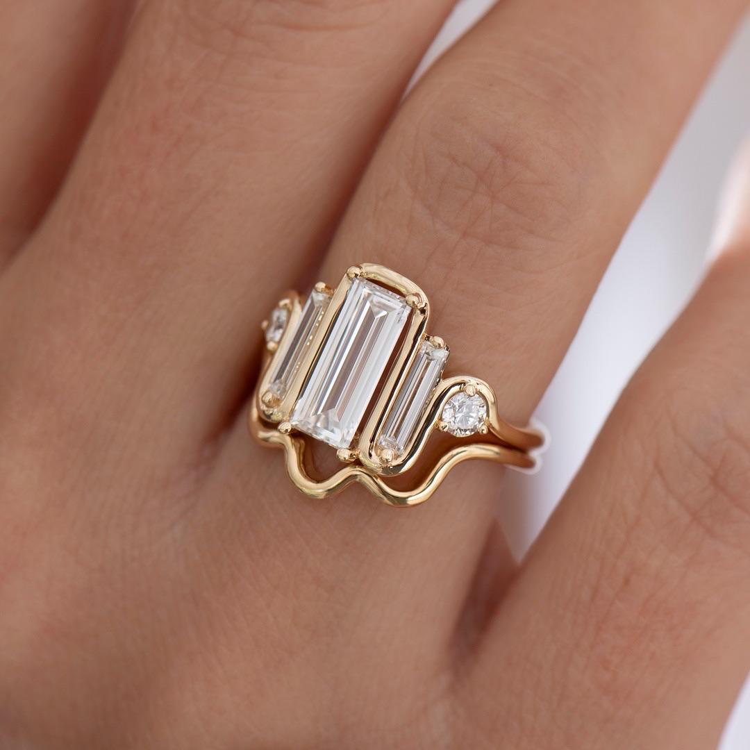 Ribbon Design 1.83ct Baguette Cut White Sapphire Wedding Set