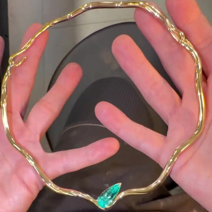 Organic Wavy Pear Cut Paraiba Open Choker Necklace