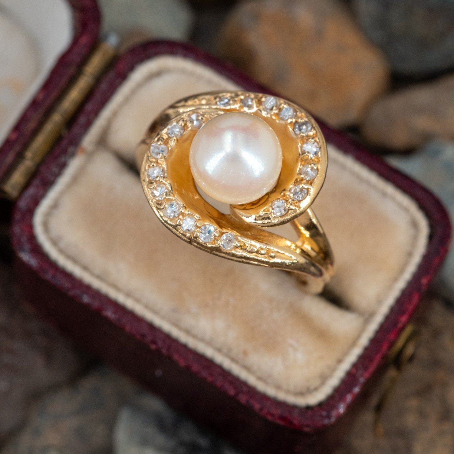 9mm Pearl Round Cut White Sapphire Engagement Ring