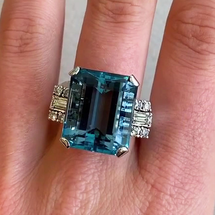 10ct Emerald Cut Aquamarine Sapphire Engagement Ring