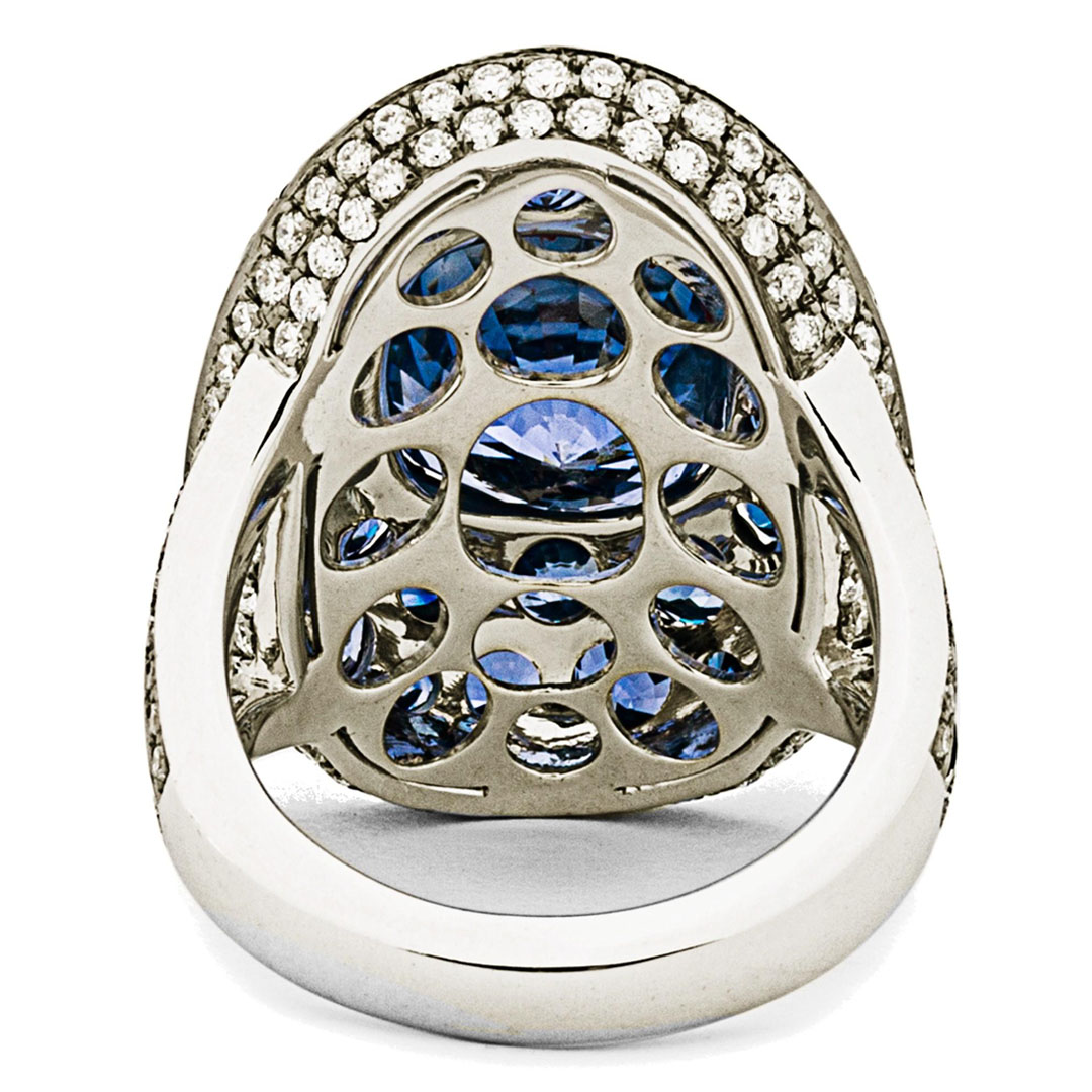 Micro Pave Setting 8ct Cushion Cut Sapphire Ring