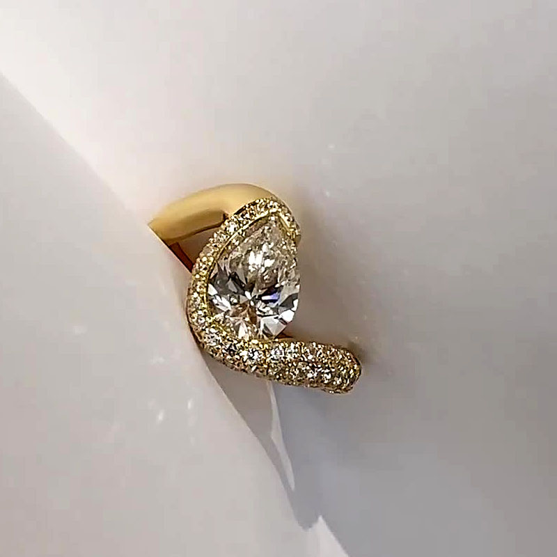 4ct Bezel Setting Pear Cut White Sapphire Engagement Ring